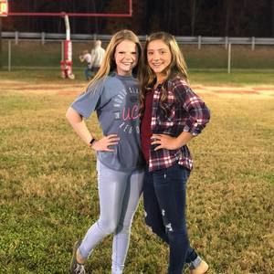 Meet your Posher, Laura